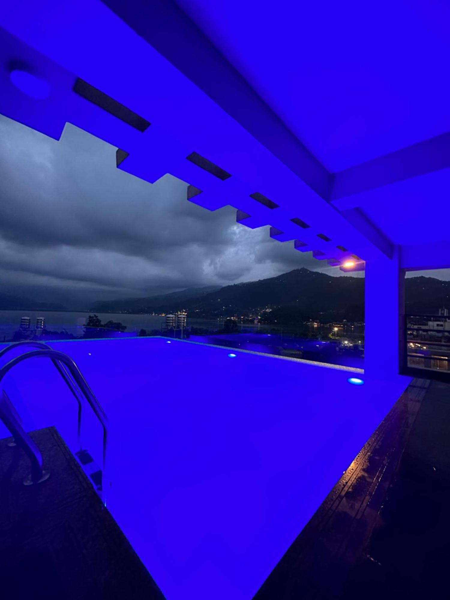 Hotel Adam Pokhara Bagian luar foto