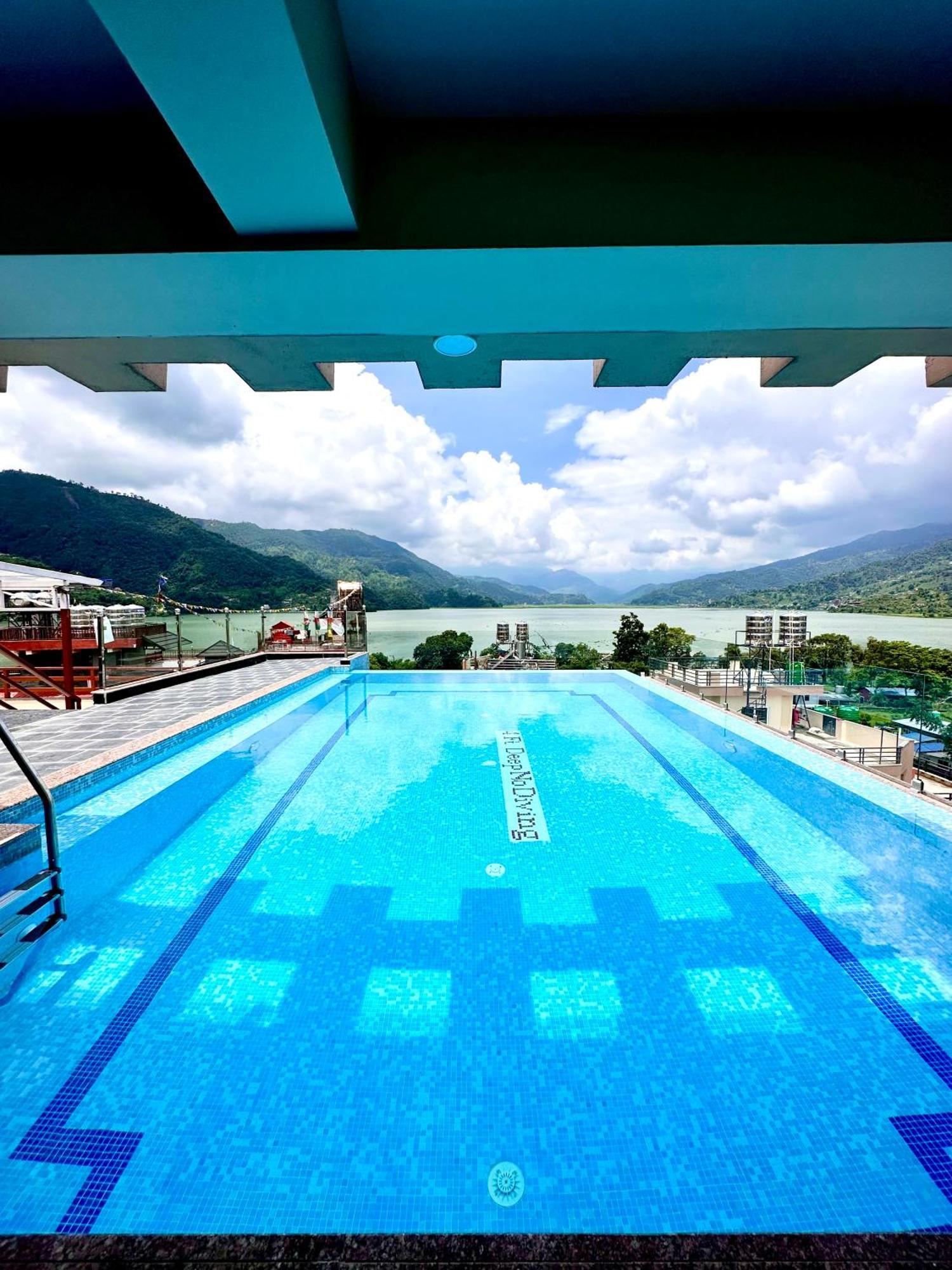 Hotel Adam Pokhara Bagian luar foto