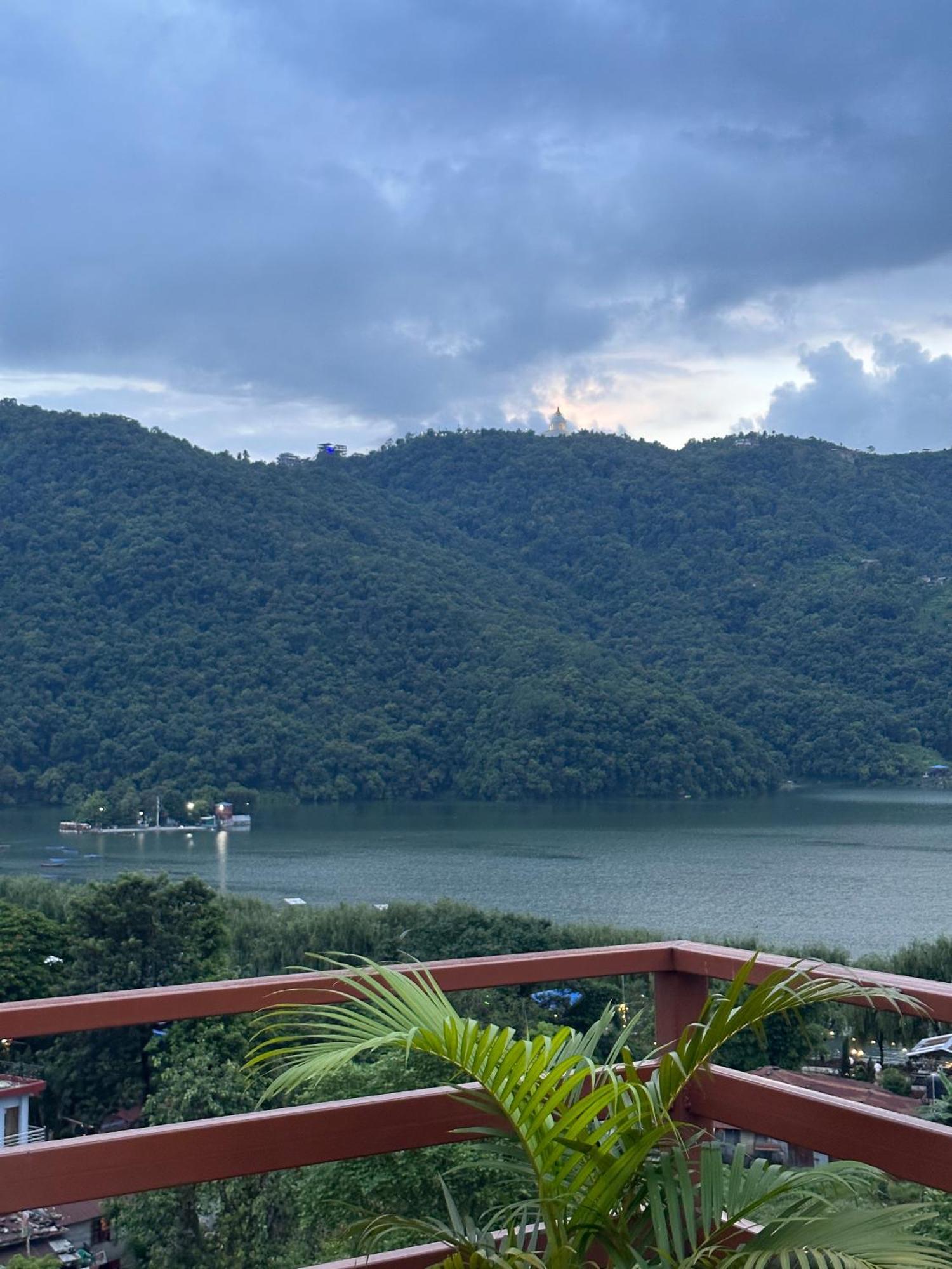 Hotel Adam Pokhara Bagian luar foto